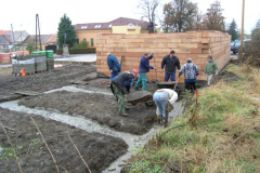 Stavba garáží u nádraží 7.11.2009