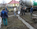 listopad 2009 - Stavba garáží u nádraží