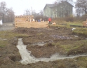 listopad 2009 - Výstavba garáží u nádraží