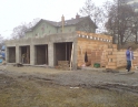 listopad 2009 - Výstavba garáží u nádraží