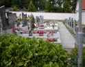 červen 2013 - Nové chodníky na hřbitově