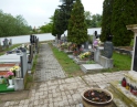 květen 2014 - Rekonstrukce chodníků na hřbitově