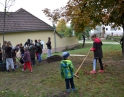 říjen 2015 - Sázení stromu mladými hasiči